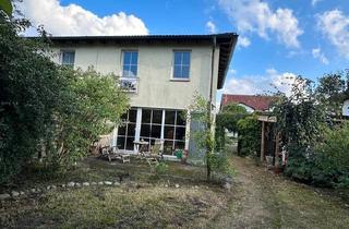 Doppelhaushälfte kaufen in 16348 Wandlitz, Wandlitz - Gepflegte Doppelhaushälfte mit Garten in Basdorf
