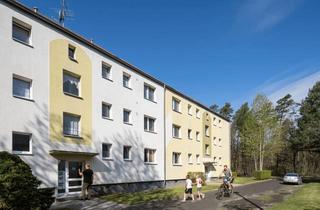 Wohnung kaufen in Kiesweg 13, 15518 Rauen, Vermietete 3-Zimmer-Wohnung mit Garten im malerischen Rauen