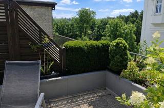 Wohnung kaufen in Riesebusch 36a, 23611 Bad Schwartau, Sanierte 2-Zimmer-Wohnung in Bad Schwartau am Kurpark mit Tiefgaragenstellplatz und sep. Eingang