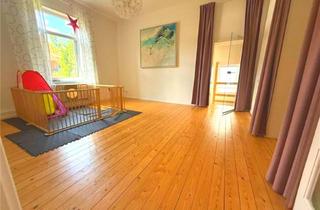 Wohnung kaufen in 37181 Hardegsen, PROVISIONSFREI ! Charmante Altbauwohnung mit zusätzlichem Wohngebäude in Hardegsen OT