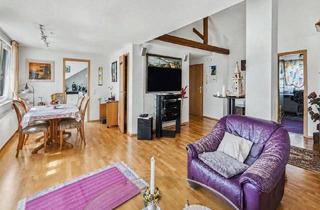 Wohnung kaufen in 42853 Innen, Helle 3-Zimmer-Dachgeschosswohnung in zentraler Lage von Remscheid