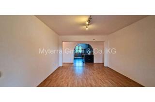 Wohnung mieten in 84091 Attenhofen, Moderne 3-Zimmer-Wohnung mit großem Balkon