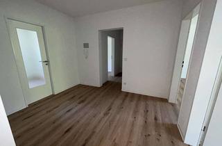 Wohnung mieten in Lindenstr. 37, 37520 Osterode, Modernisierte 4-Zimmerwohnung mit Balkon!