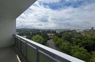 Wohnung mieten in Neuplanitzer Straße 33, 08062 Neuplanitz, 1 - Zimmer Wohnung mit Ausblick und Einbauküche nach Wahl