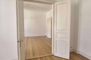 Wohnung mieten in 65185 Wiesbaden, Nähe Adolfsallee - Stilvolle Altbauwohnung mit Balkon