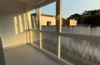 Wohnung mieten in 58644 Iserlohn, 3-Zimmer-Wohnung mit Küche & Wintergarten – großzügig geschnitten im 3. OG mit Stellplatz