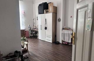 Wohnung mieten in Vor Dem Steintor 194, 28203 Steintor, Wohnen mit Charakter: Ein-Zimmer-Wohnung in Bremen-Steintor