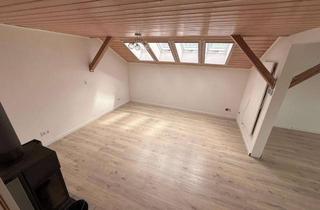 Wohnung mieten in Stockacher Straße, 78357 Mühlingen, Charmante 95-m²-Dachgeschosswohnung mit Kaminofen, Einbauküche und Gartenmitbenutzung
