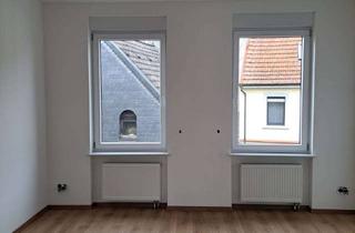 Wohnung mieten in Poststr., 68794 Oberhausen-Rheinhausen, Helle, moderne 4-Zimmer-Wohnung in Oberhausen-Rheinhausen mit Hauscharakter