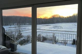 Wohnung mieten in 50226 Frechen, 3-Zimmer-Dachgeschosswohnung (107 m²) mit Balkon, Garage, Stellplatz und unverbaubarem Weitblick