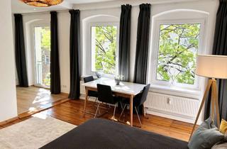 Wohnung mieten in Juliusstraße 32, 12051 Neukölln, Superschöne, sonnige und ruhige 1-Zi-Whg. mit großem Süd-Balkon und Grünblick