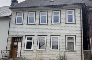 Einfamilienhaus kaufen in 98701 Großbreitenbach, Sanierungsbedürftiges Einfamilienhaus mit Garten