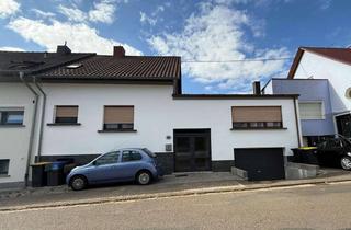 Einfamilienhaus kaufen in 66822 Lebach, Charmantes Einfamilienhaus mit Wintergarten, Anbau und schönem Garten in Lebach-Thalexweiler