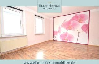 Haus kaufen in 38364 Schöningen, Großzügiges, helles Stadthaus mit kleinem Garten + Nebengebäude...