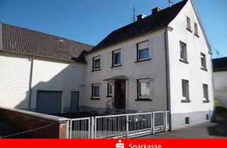 Haus kaufen in 56459 Willmenrod, Haus mit Scheune und großem Garten.