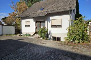 Mehrfamilienhaus kaufen in Taunusstraße 14, 76676 Graben-Neudorf, Viel Platz für Ihre Visionen in diesem Mehrfamilienhaus in Graben-Neudorf