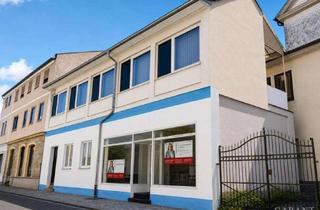 Haus kaufen in 96465 Neustadt, Neustadt b. Coburg- Toplage am Marktplatz - Wohn- und Geschäftshaus mit Entwicklungspotenzial !