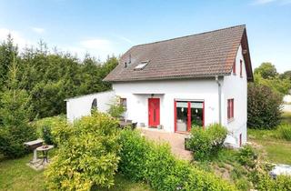 Einfamilienhaus kaufen in 99510 Oßmannstedt, Einfamilienhaus mit großem Grundstück im Weimarer Land