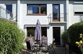 Reihenhaus kaufen in 25524 Itzehoe, Schönes Mittelreihenhaus mit Erweiterungsmöglichkeiten in Itzehoe zu verkaufen