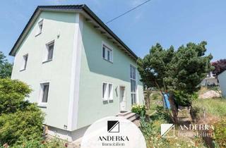 Einfamilienhaus kaufen in 89335 Ichenhausen, Ihr Rückzugsort im Grünen – Liebevoll kernsaniertes Einfamilienhaus mit großem Garten