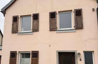 Haus mieten in 97199 Ochsenfurt, Gemütliches Haus mit sechs Zimmern in Ochsenfurt