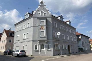Anlageobjekt in Luitpoldstr., 91757 Treuchtlingen, Kapitalanlage: 9 vermietete Wohnungen + Gästehaus mit 9 Zimmern + 6 Garagen