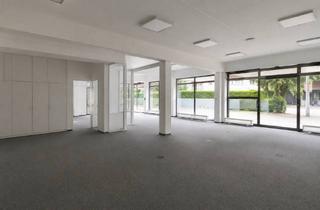Gewerbeimmobilie mieten in 37081 Göttingen, Gewerbefläche im Erdgeschoss mit großer Fensterfront und Stellplätzen