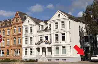 Wohnung kaufen in Hafendamm 52, 24937 Jürgensby, Wohnen an der Flensburger Förde -sanierte 2-Zimmer-Tiefparterrewohnung in erster Reihe
