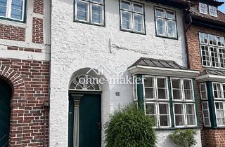 Haus mieten in 21335 Lüneburg, Altstadt-Fachwerkhaus mit Innenhof