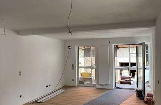 Wohnung mieten in Pforzheimer Straße 14, 75239 Eisingen, 3 Neuwertige Wohnungen mit Balkon & Stellplatz – Erstbezug nach Sanierung ab Oktober 2026