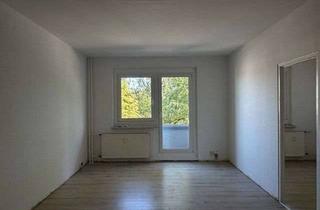 Wohnung mieten in Naumburger Ring 24, 12627 Hellersdorf, Charmante Wohnung für die kleine Familie - mit Balkon und Wannenbad!