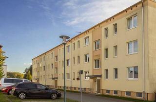 Wohnung mieten in Dorfstr. 51, 18182 Blankenhagen, 4-Zimmer-Wohnung mit Wannenbad