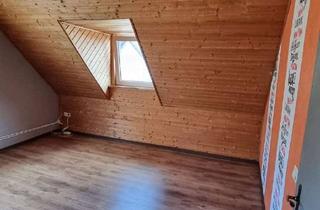 Wohnung mieten in Hauptstr. 35, 56858 Grenderich, 2 ZKB Dachgeschoss Wohnung mit EBK 55m2