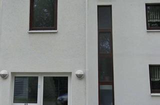 Wohnung mieten in Brunhildestraße 53, 68199 Neckarau, Großzügige 4-Zimmer-Maisonette-Wohnung mit Garten