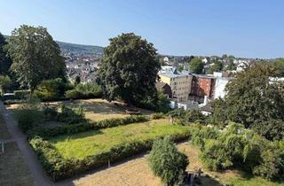 Wohnung mieten in 42281 Barmen, Zuhause mit 4 Zimmern in Wuppertal