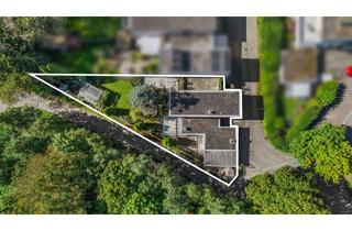 Haus kaufen in 73230 Kirchheim, Reiheneckhaus mit sonnigem Garten, Garage und Carport in beliebter Wohnlage von Kirchheim.