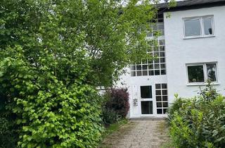 Wohnung mieten in 51427 Bergisch Gladbach, Renovierte, helle 3 Zimmer Wohnung (Refrath)