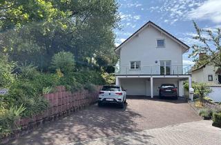Wohnung mieten in 65527 Niedernhausen, 3,5Zi-Maisonette-Wohnung,2Garagen,Balkon,Küche,Kamin,GästeWC,Niedernhausen,Schäfersberg.