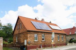 Einfamilienhaus kaufen in 01979 Lauchhammer, Klinker, Garten, Werkstattglück: Ein Zuhause für Nestbauer und Macher