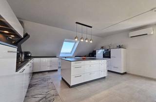 Wohnung mieten in 91334 Hemhofen, Viel Platz mit Klima, 2 Balkonen, Garten & TOP Küche