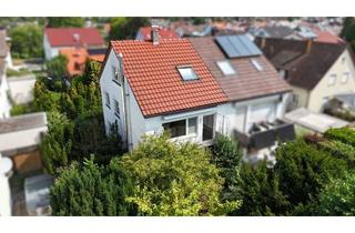 Doppelhaushälfte kaufen in 73650 Winterbach, Ein Haus mit Möglichkeiten – renovierungsbedürftige DHH mit Naturgarten und Garage in Winterbach
