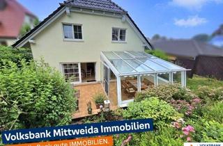 Einfamilienhaus kaufen in 09669 Frankenberg, Exklusives Einfamilienhaus mit Doppelgarage, Gartensauna, Kamin und überdachtem Pool!