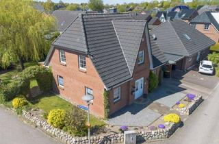 Einfamilienhaus kaufen in 24837 Schleswig, Einziehen & wohlfühlen – Friesenhaustil in attraktiver Lage