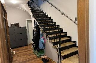 Mehrfamilienhaus kaufen in 65468 Trebur, Trebur - Viel Platz in Trebur: Mehrfamilienhaus 2 Häuser, 3 Wohneinheiten
