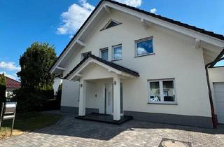 Einfamilienhaus kaufen in 63694 Limeshain, Limeshain - Einfamilienhaus mit großem Garten, Pool, Garage