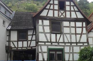 Haus kaufen in 64646 Heppenheim, Heppenheim (Bergstraße) - Fachwerkhaus Denkmalschutz Haus Scheune renovierungsbedürftig
