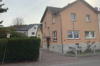 Doppelhaushälfte kaufen in 65779 Kelkheim, Kelkheim (Taunus) - Renovierte 2 DHH nit 8 Zimmern und 210qm Wohnfläche