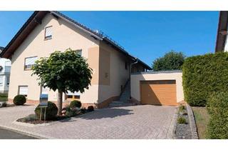 Einfamilienhaus kaufen in 34626 Neukirchen, Neukirchen - Einfamilienhaus mit Einliegerwohnung
