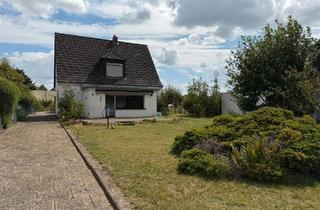 Einfamilienhaus kaufen in 30880 Laatzen, Laatzen - Großes 771 m² Grundstück mit Haus & Garage in Laatzen-Rethen