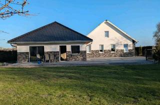 Mehrfamilienhaus kaufen in 26810 Westoverledingen, Westoverledingen - Mehrfamilienhaus mit Neubaubungalow, Teil-Vermietung mögl.